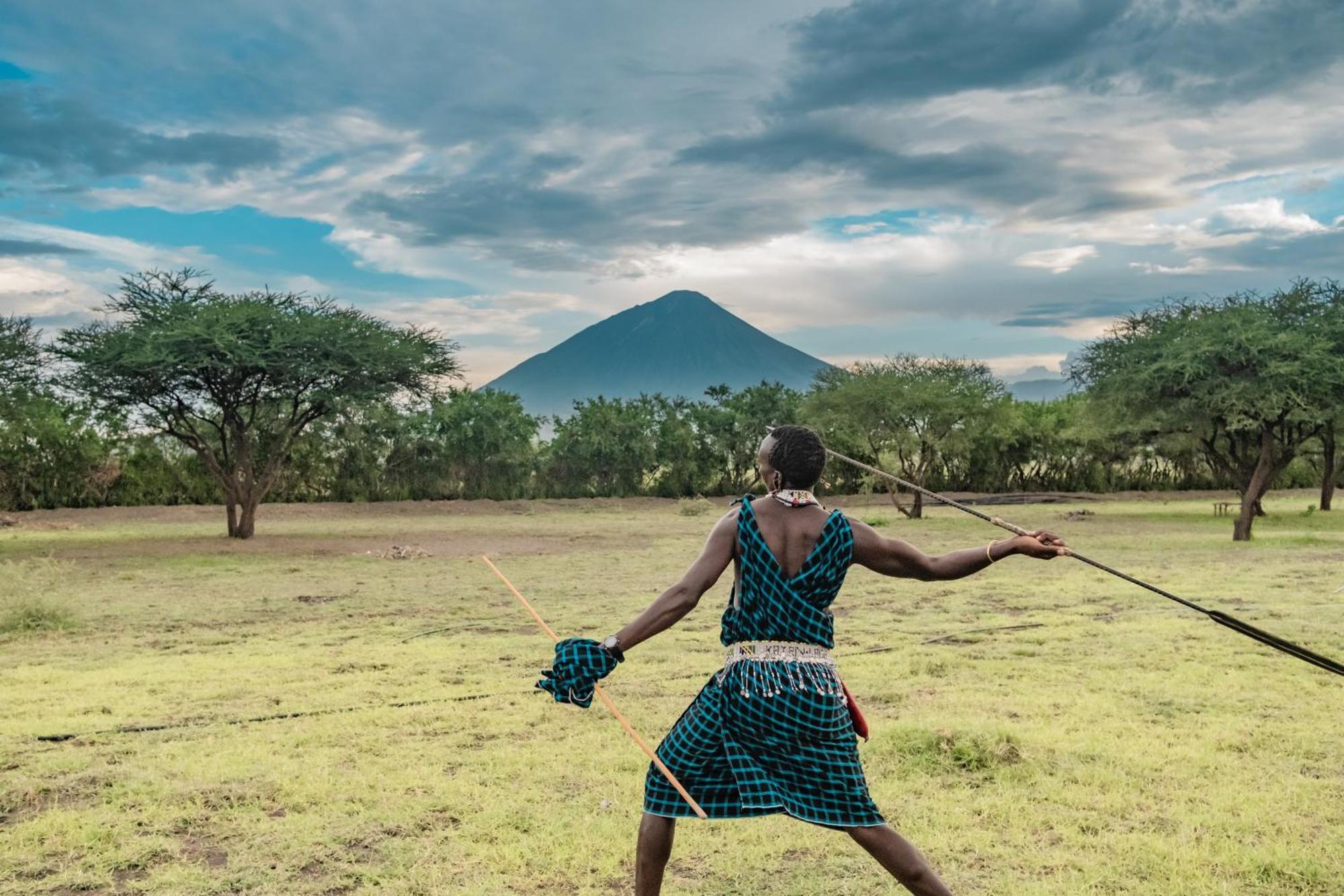 Lake Natron Maasai Giraffe Eco Lodge And Camping Mtowabaga Bagian luar foto